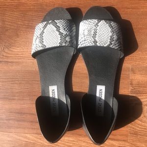 Steve Madden Snakeskin Flats